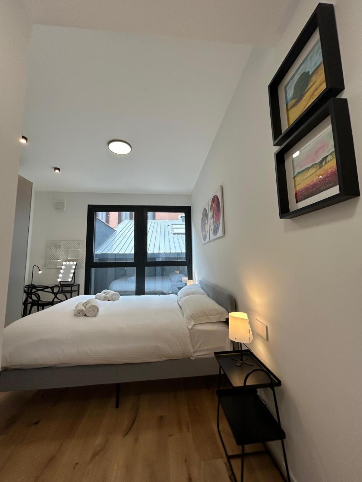 Kibilu Luxury Apt With Terrace, Isola District And Near Garibaldi Station Milan Extérieur photo