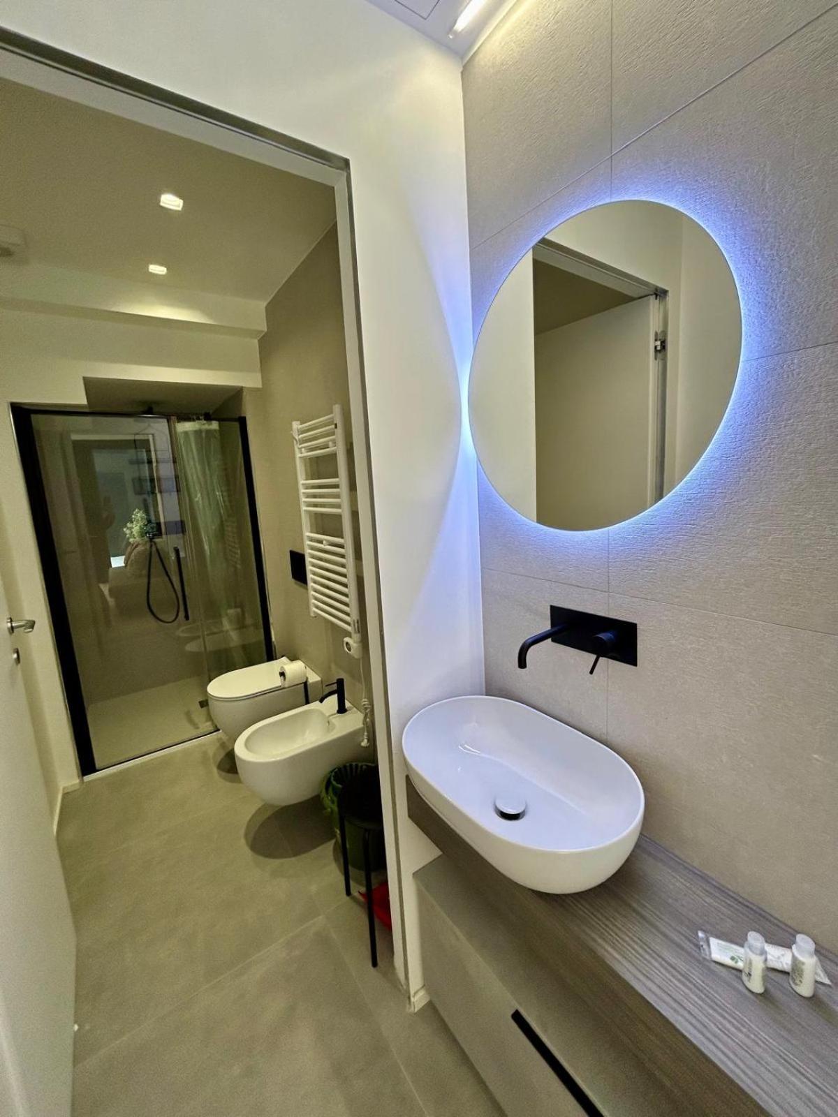 Kibilu Luxury Apt With Terrace, Isola District And Near Garibaldi Station Milan Extérieur photo
