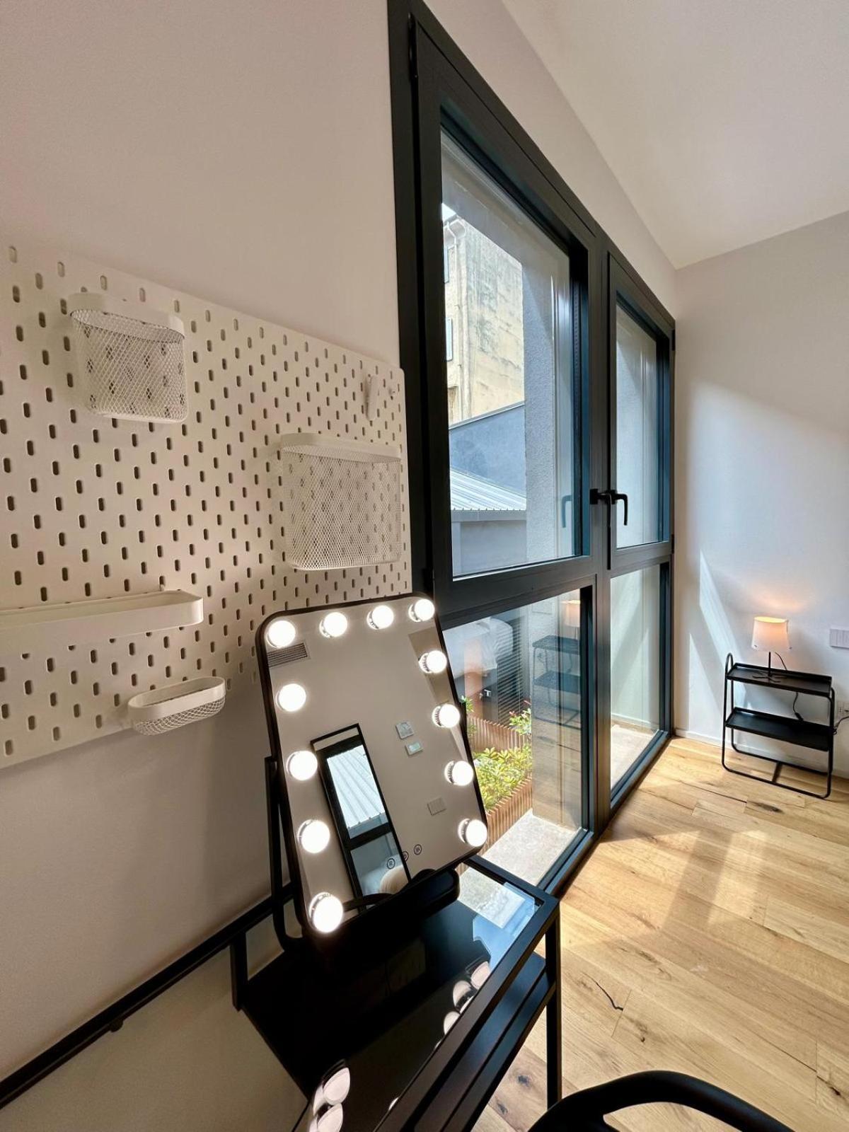 Kibilu Luxury Apt With Terrace, Isola District And Near Garibaldi Station Milan Extérieur photo